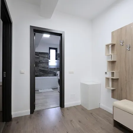 Diamond Aparthotel